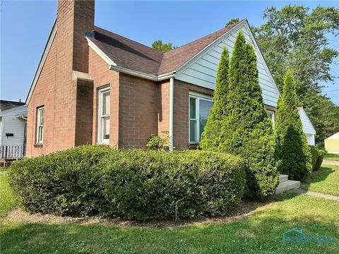 2901 Avondale Ave, Toledo, OH 43607 photo 2