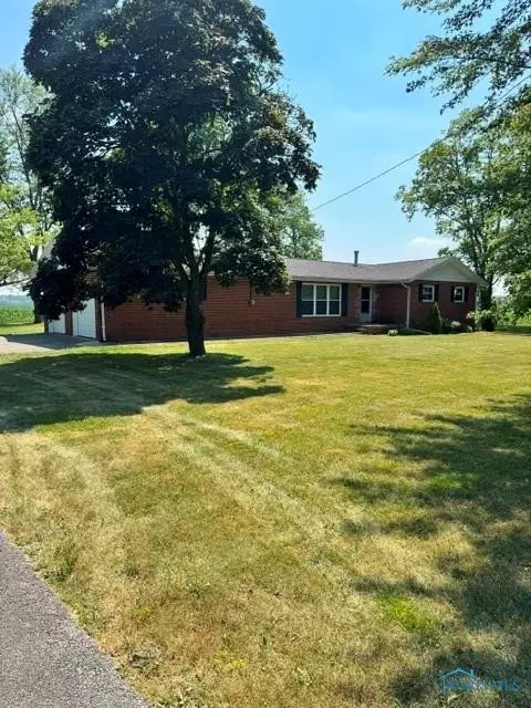 22725 Kellogg Rd, Grand Rapids, OH 43522