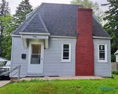 3240 Northwood Ave, Toledo, OH 43606