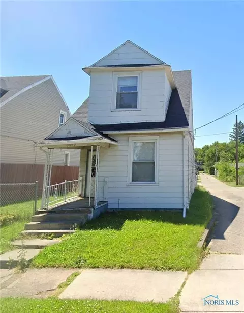 1010 White St, Toledo, OH 43605