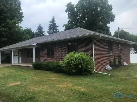 123 Park Pl, Napoleon, OH 43545