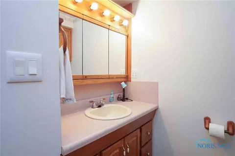 11218 Sunset Dr, Ottawa, OH 45875 photo 17