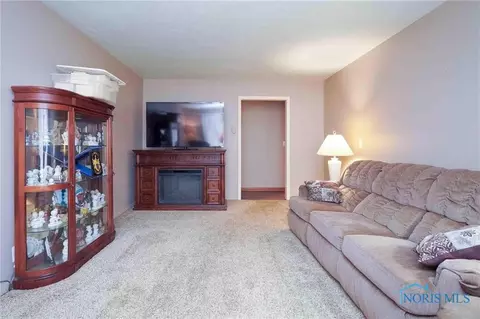 11218 Sunset Dr, Ottawa, OH 45875 photo 16