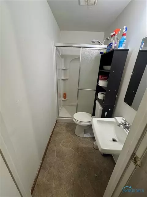 335 Richards Rd, Toledo, OH 43607 photo 5