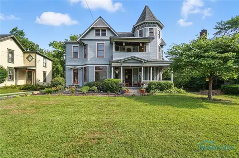 622 W Wooster St, Bowling Green, OH 43402