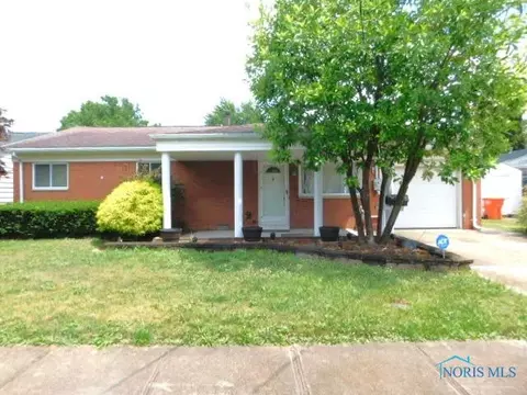 1209 Bolton St, Findlay, OH 45840
