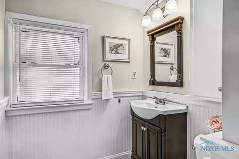 325 E Dudley St, Maumee, OH 43537 photo 36