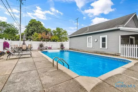 325 E Dudley St, Maumee, OH 43537 photo 46