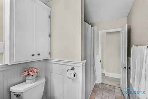 325 E Dudley St, Maumee, OH 43537 photo 37