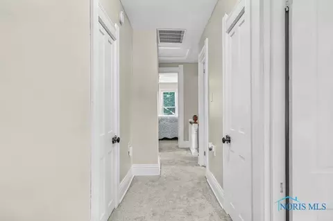 325 E Dudley St, Maumee, OH 43537 photo 34