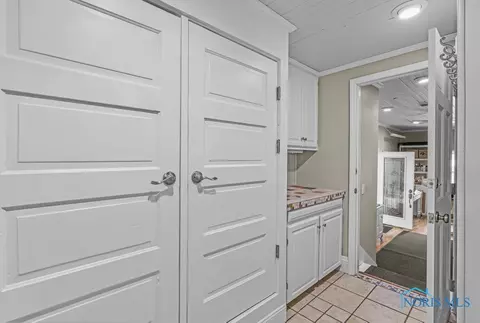 325 E Dudley St, Maumee, OH 43537 photo 40