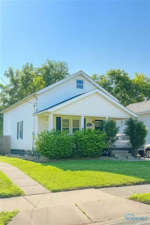 1439 Emerson St, Toledo, OH 43605