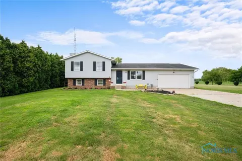 5504 Brown Rd, Oregon, OH 43616