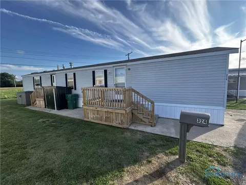 550 E Florence Ave #324, Northwood, OH 43605