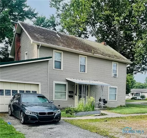 203 E 203 12 E Crawford St, Upper Sandusky, OH 43351