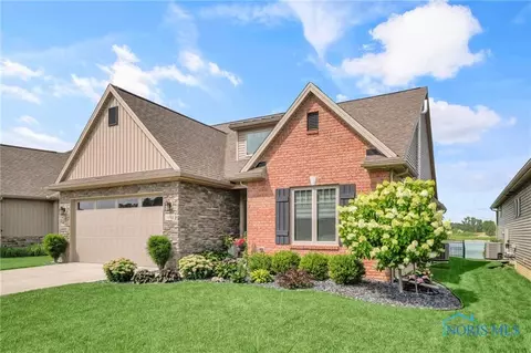 5444 Country Ridge Ln, Sylvania, OH 43560