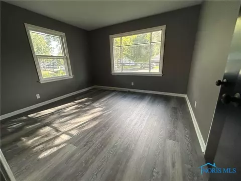 735 Brookley Blvd, Toledo, OH 43607 photo 8