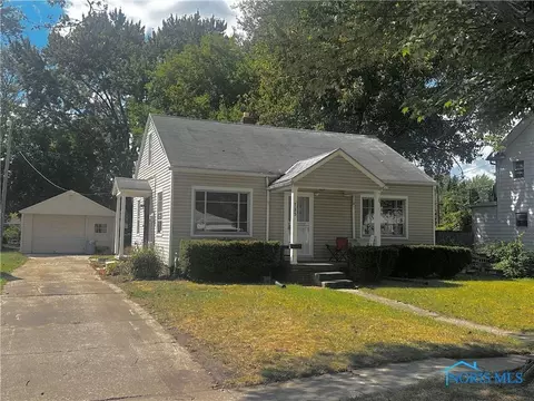 735 Brookley Blvd, Toledo, OH 43607