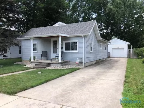 1006 Selby St, Findlay, OH 45840