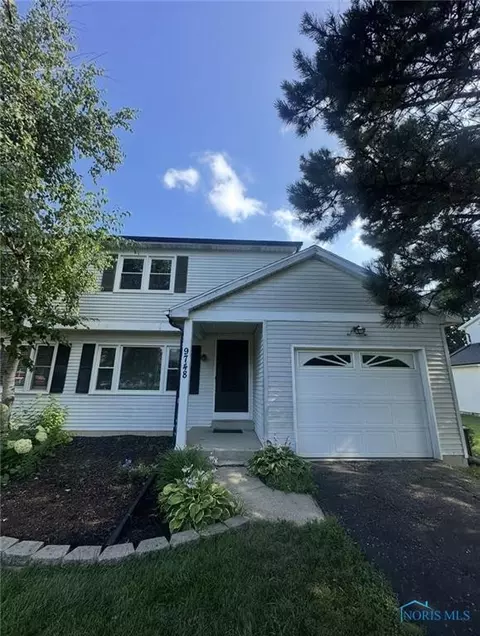 9748 Bishopswood Ln, Perrysburg, OH 43551