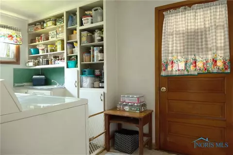 832 E Wilson St, Bryan, OH 43506 photo 10
