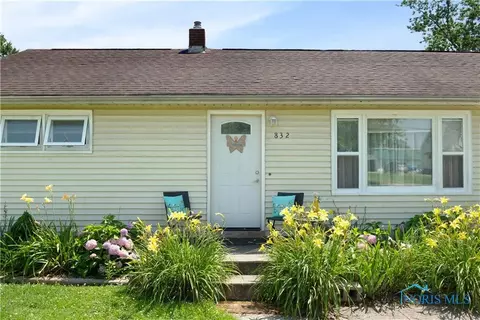 832 E Wilson St, Bryan, OH 43506 photo 4