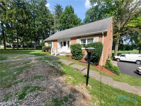 435 Front St, Upper Sandusky, OH 43351 photo 8