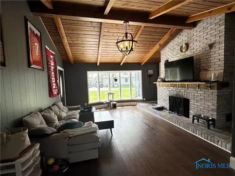 303 N Squire St, Holgate, OH 43527 photo 8