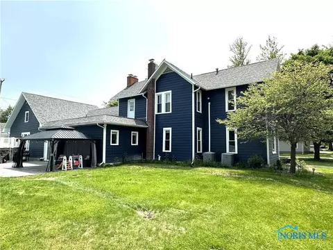 303 N Squire St, Holgate, OH 43527 photo 4