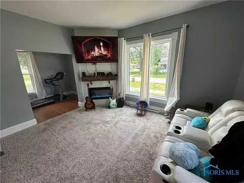 303 N Squire St, Holgate, OH 43527 photo 14