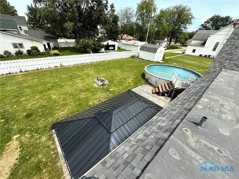 303 N Squire St, Holgate, OH 43527 photo 6