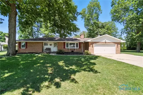 111 Michele Dr, Delphos, OH 45833