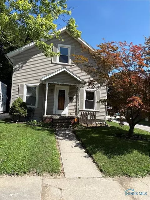 130 Summit St, Fostoria, OH 44830