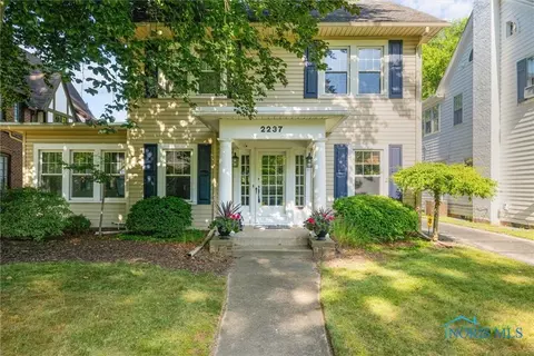 2237 Densmore Dr, Toledo, OH 43606