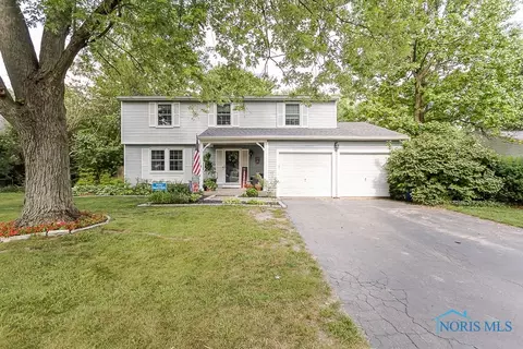 516 Independence Dr, Waterville, OH 43566