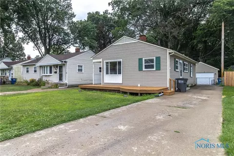 4641 Naomi Dr, Toledo, OH 43623