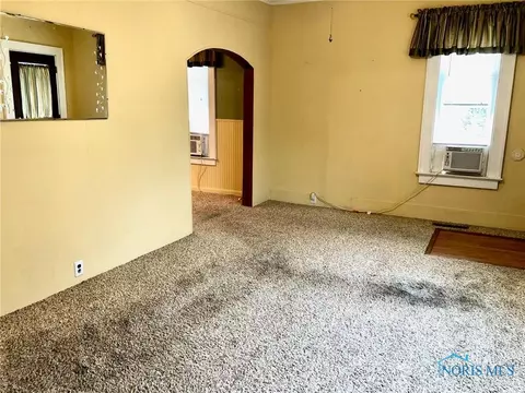 352 E 5th St, Elmore, OH 43416 photo 14