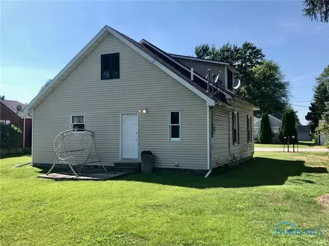 352 E 5th St, Elmore, OH 43416 photo 8
