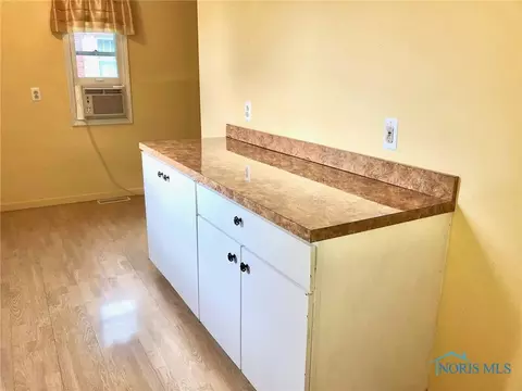 352 E 5th St, Elmore, OH 43416 photo 21