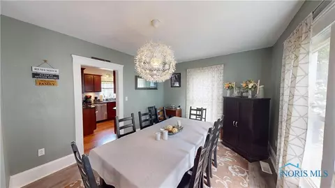 229 White St, Clyde, OH 43410 photo 12