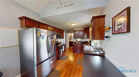 229 White St, Clyde, OH 43410 photo 17