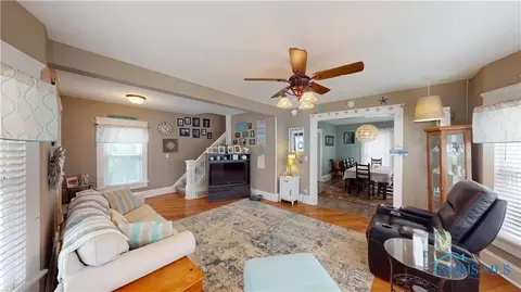 229 White St, Clyde, OH 43410 photo 8