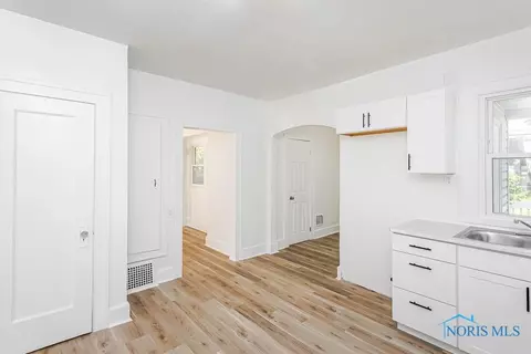 2032 Perth St, Toledo, OH 43607 photo 18