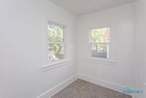 2032 Perth St, Toledo, OH 43607 photo 32