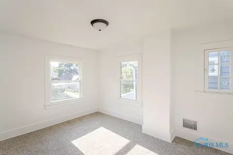 2032 Perth St, Toledo, OH 43607 photo 28