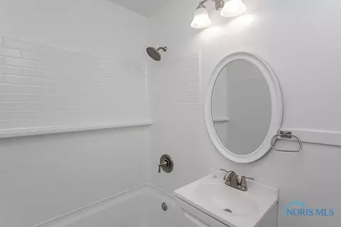 2032 Perth St, Toledo, OH 43607 photo 34
