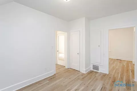 2032 Perth St, Toledo, OH 43607 photo 16