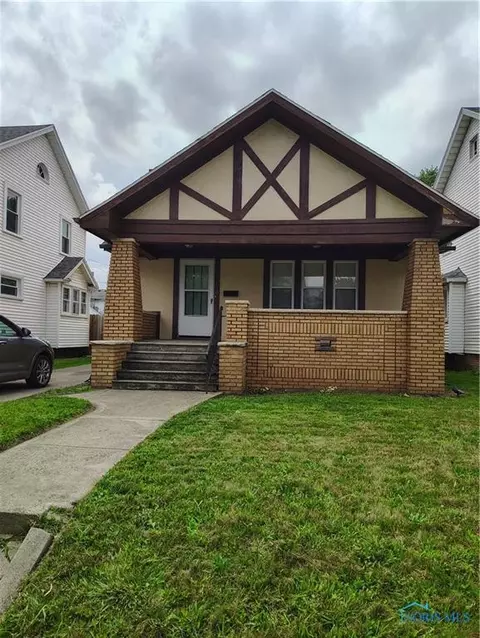 864 Hampton Ave, Toledo, OH 43609