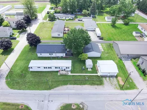 405 W Cooper St, Mccomb, OH 45858 photo 4