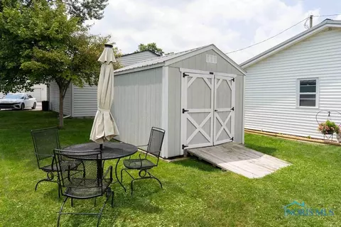 405 W Cooper St, Mccomb, OH 45858 photo 32